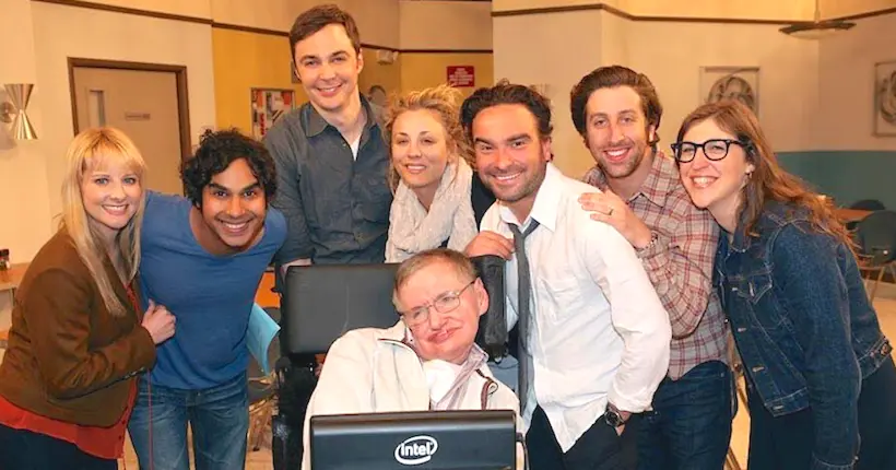 The Big Bang Theory va rendre hommage à l’astrophysicien Stephen Hawking