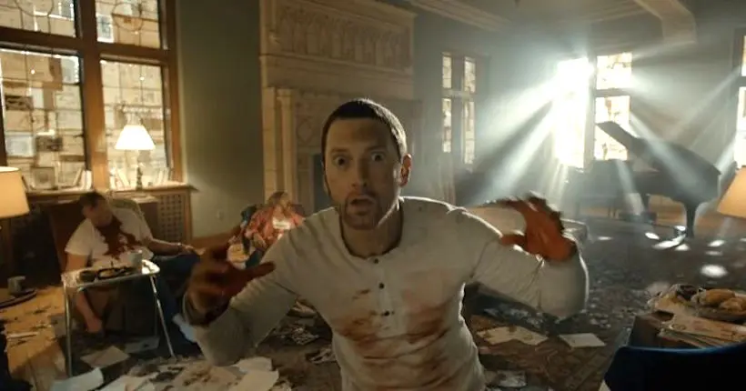 Eminem explore de nouveau son côté obscur dans le clip sanglant de “Framed”