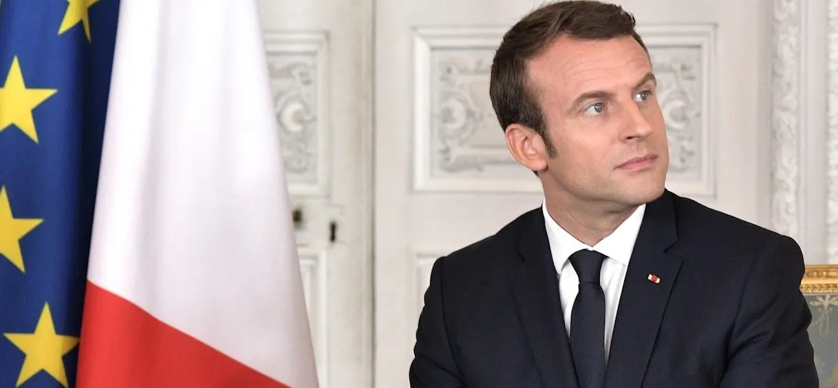 Interview d’Emmanuel Macron sur BFM : le grand n’importe quoi des réseaux sociaux