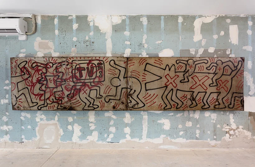 34 ans après avoir été démontée, une œuvre de Keith Haring fait son retour dans les rues de New York