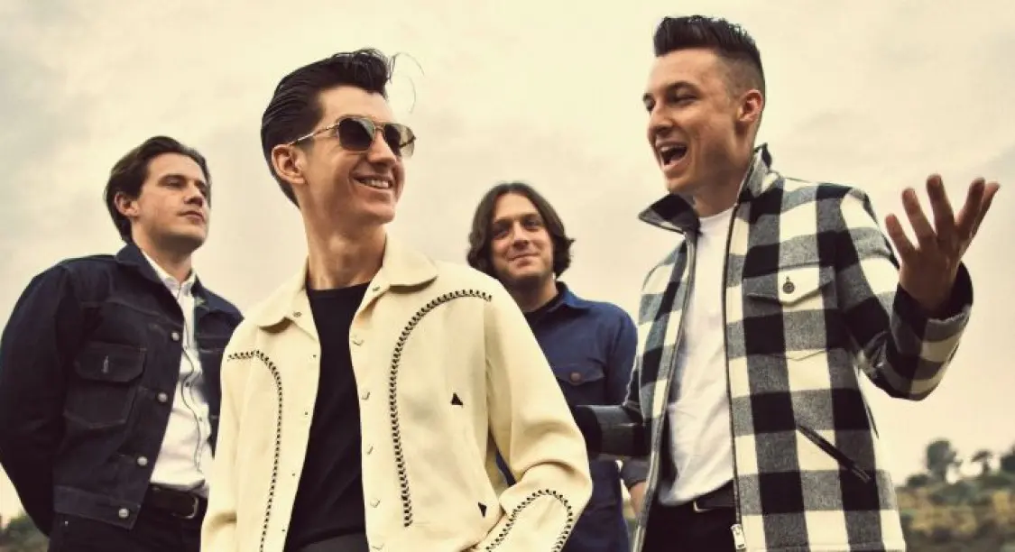 Des vinyles rares des Arctic Monkeys et Coldplay vont être donnés pour la bonne cause