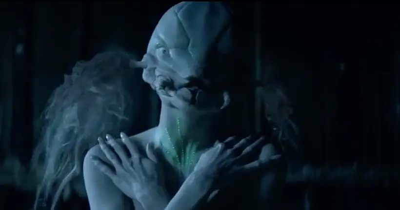 Die Antwoord est de retour avec le clip génialement perturbant de “Alien”