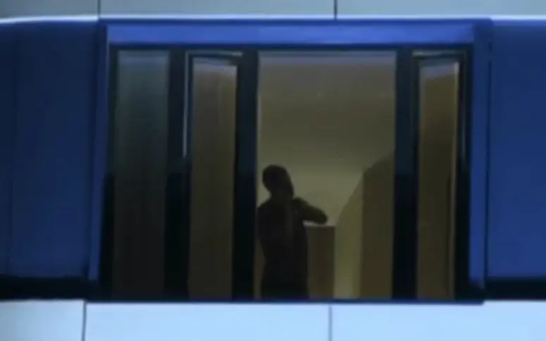 Cristiano Ronaldo s’est pointé à la fenêtre de son hôtel pour demander aux supporters iraniens de le laisser dormir
