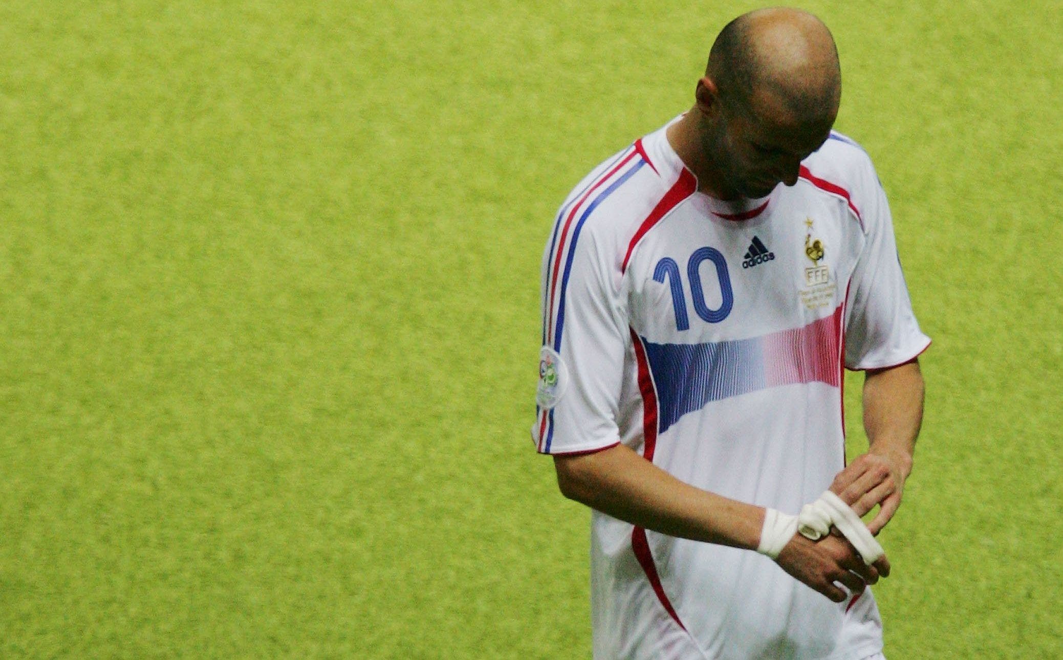 <p>BERLIN &#8211; JULY 09:  Zinedine Zidane of France walks past the World Cup trophy after being sent off during the FIFA World Cup Germany 2006 Final match between Italy and France at the Olympic Stadium on July 9, 2006 in Berlin, Germany.  (Photo by Martin Rose/Bongarts/Getty Images)</p>
