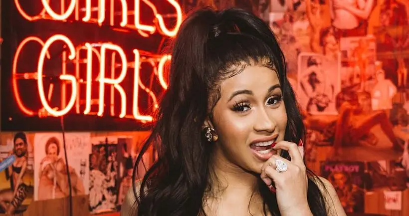 Cardi B est la première rappeuse à atteindre deux fois le sommet du top single américain