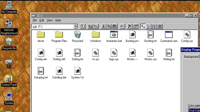 Avis aux nostalgiques : Windows 95 est désormais dispo gratuitement pour les ordis modernes