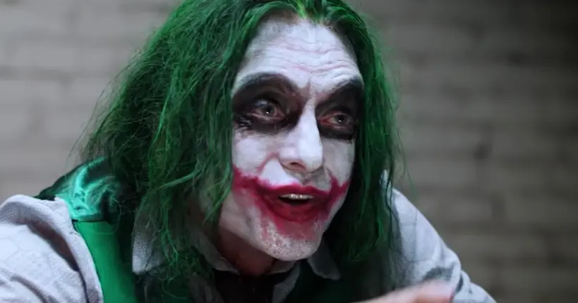 Vidéo : Tommy Wiseau rejoue le Joker et c’est aussi mauvais que The Room