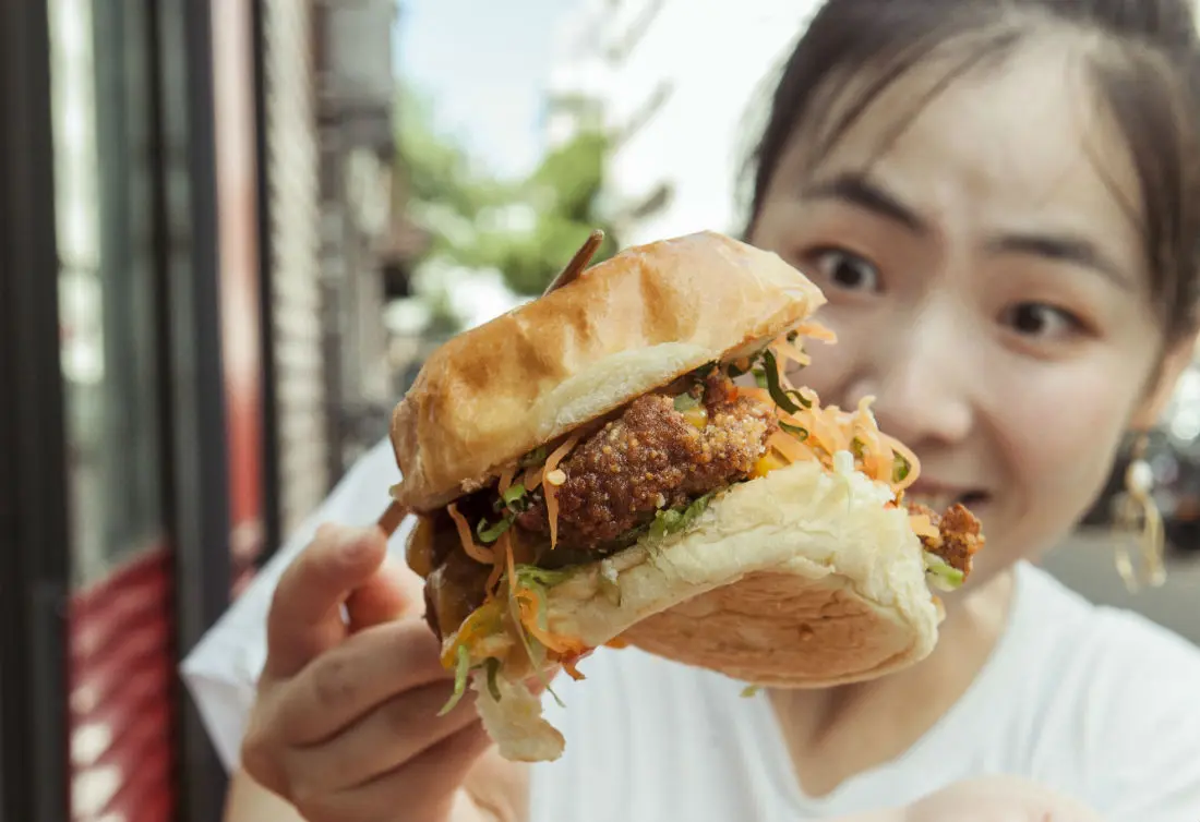 Big Bang Cuisine, la collab explosive de PNY et Mr Zhao autour du burger