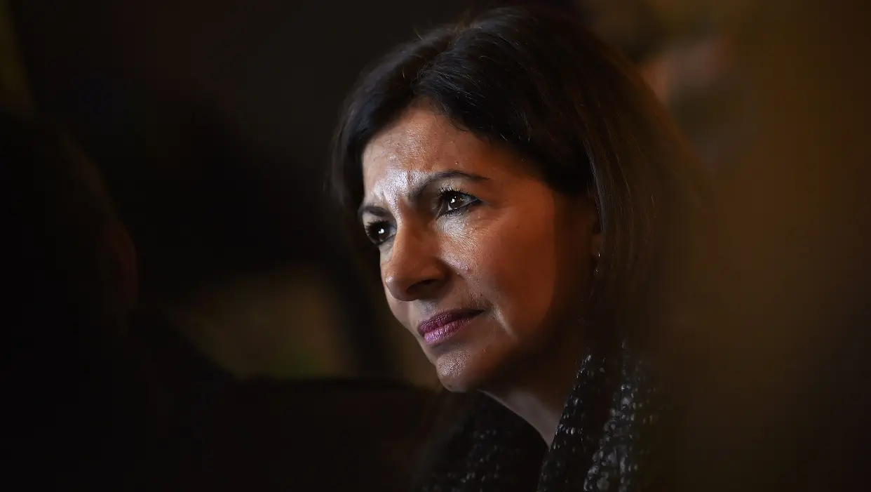 Anne Hidalgo va accueillir des femmes SDF à l’Hôtel de ville de Paris