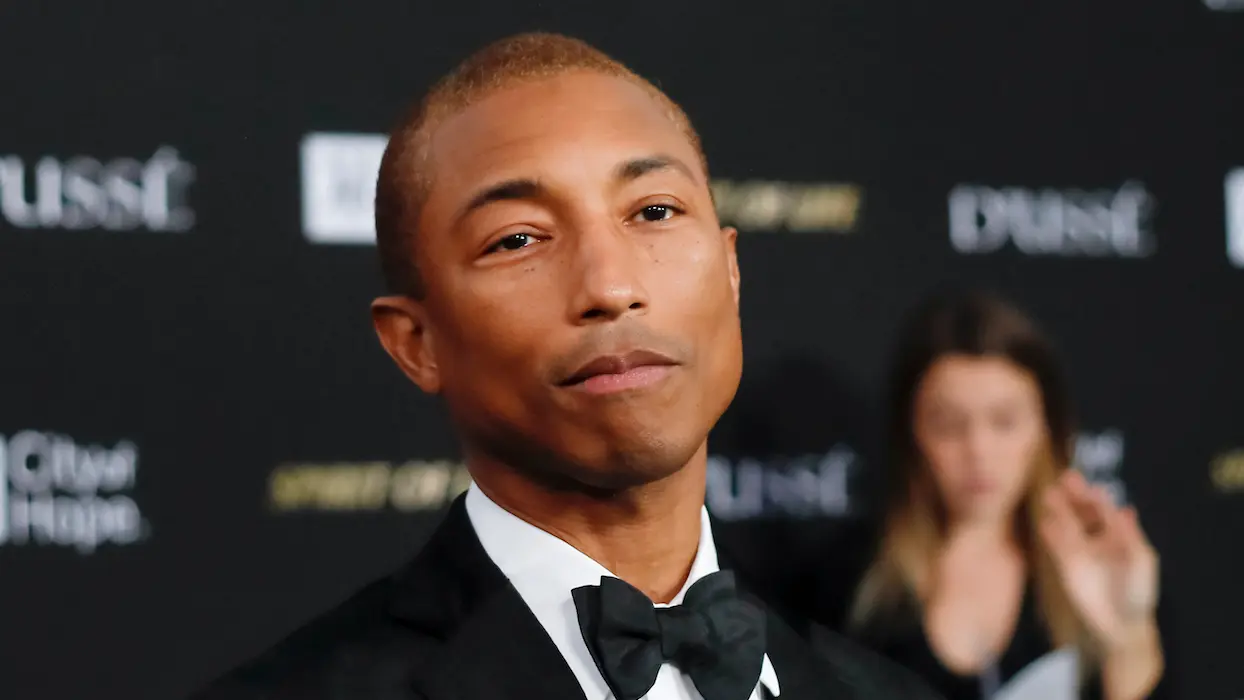 Tuerie de Pittsburgh : Pharrell Williams recadre Trump pour avoir utilisé “Happy” lors d’un meeting