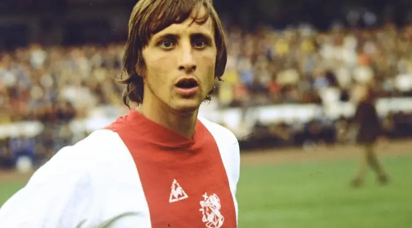 En 3 mois, les supporters de l’Ajax ont récolté 75 000€ pour financer la construction d’une statue de Cruyff