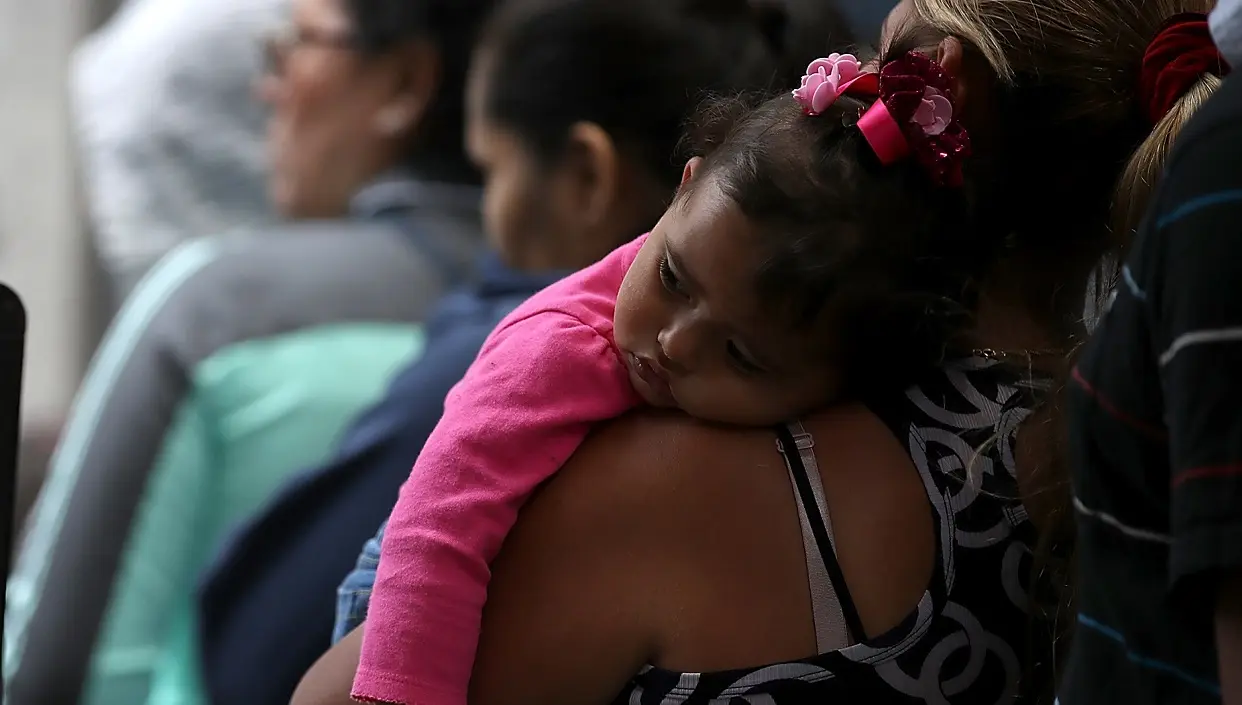 Les États-Unis renvoient une petite fille de 4 ans seule au Guatemala