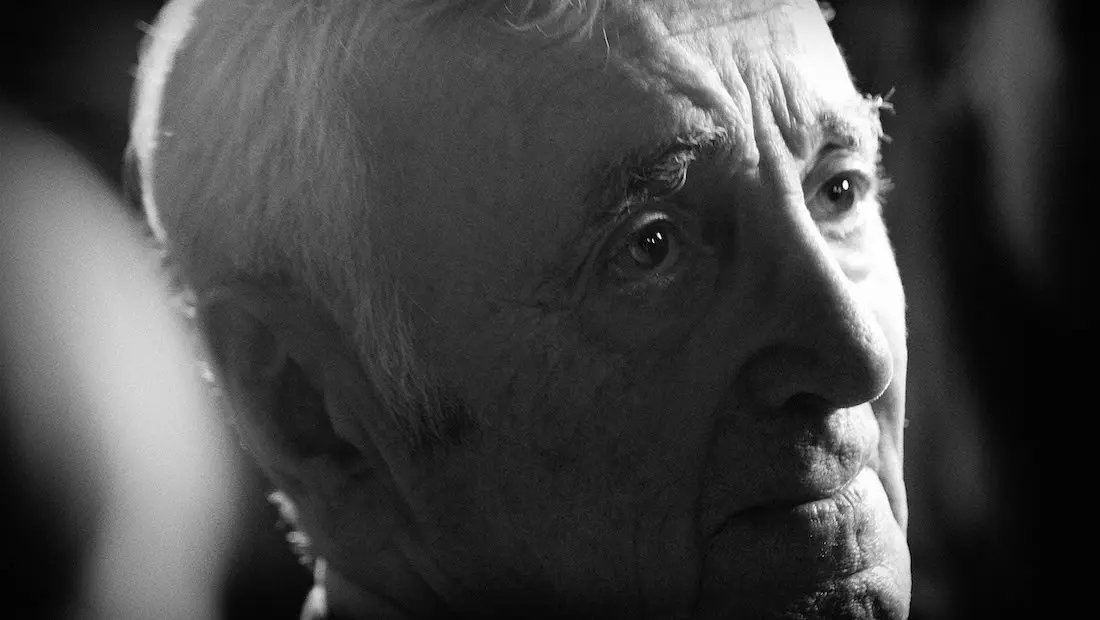 La France rend hommage à Charles Aznavour sur les réseaux sociaux