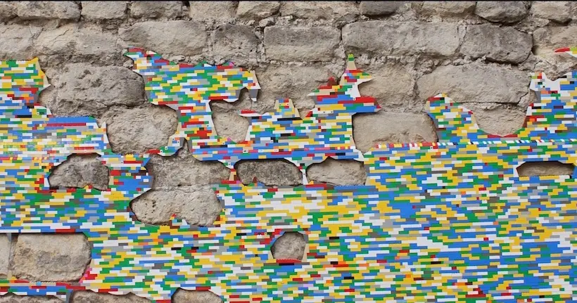 Avec des Lego colorés, Jan Vormann répare les murs abîmés du monde entier