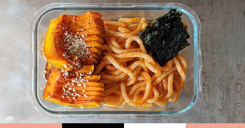 Tuto meal prep : nouilles udon pimentées et courge rôtie