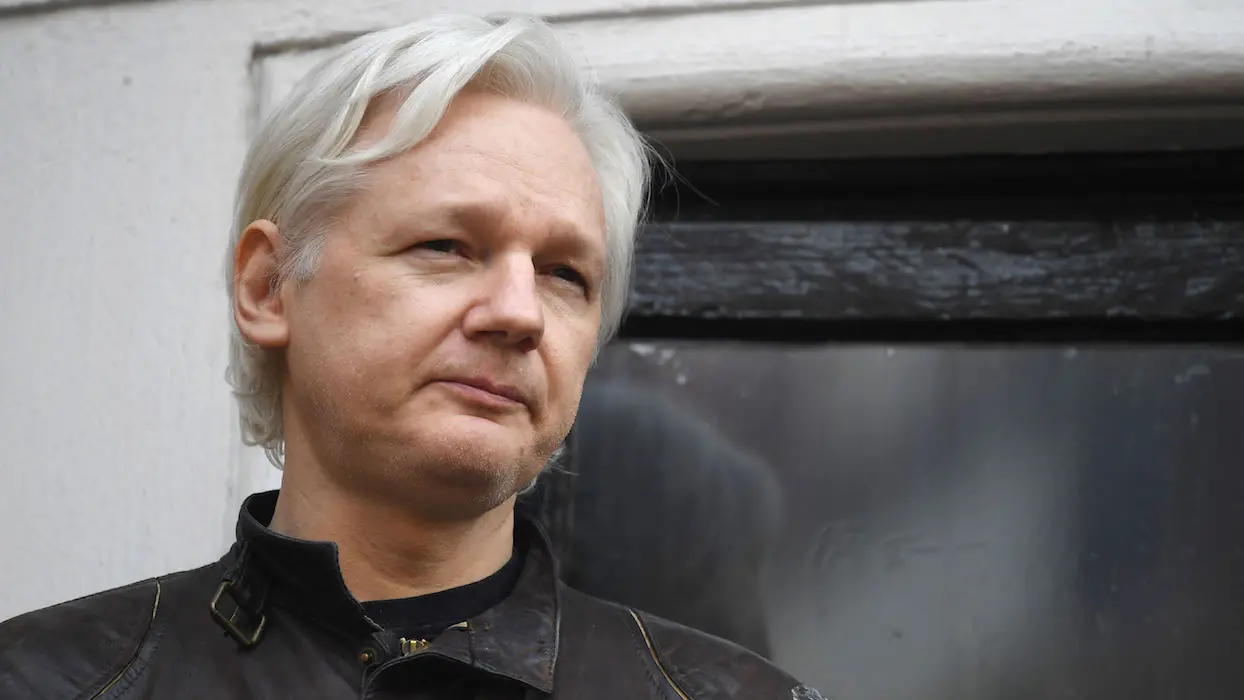 WikiLeaks révèle que Julian Assange a été inculpé aux États-Unis