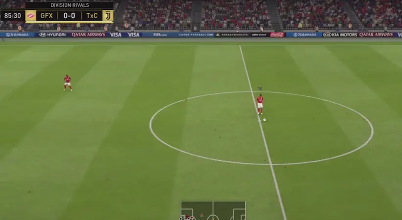 Vidéo : sur FIFA 19, un bug vous oblige à tirer votre corner… du milieu de terrain