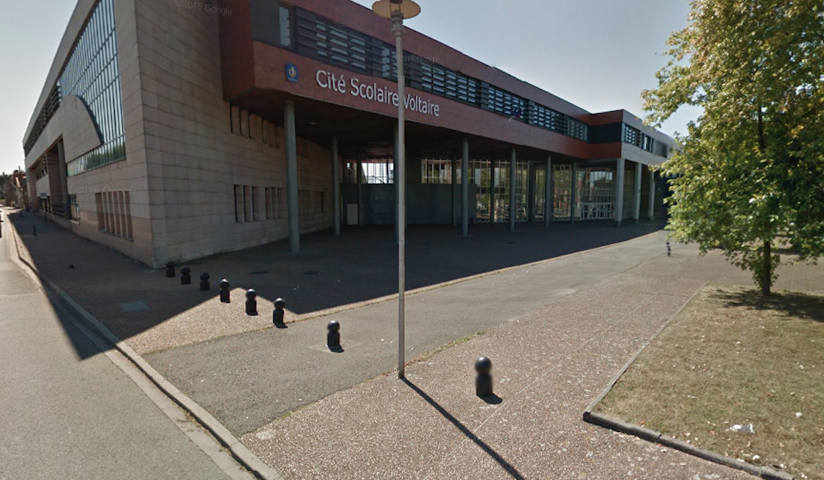 Pas-de-Calais : une journaliste attaquée à l’acide lors d’un blocus lycéen