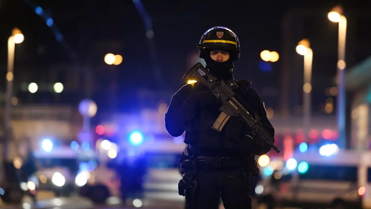 Attaque de Strasbourg : l’attaquant retrouvé et abattu dans le quartier du Neudorf