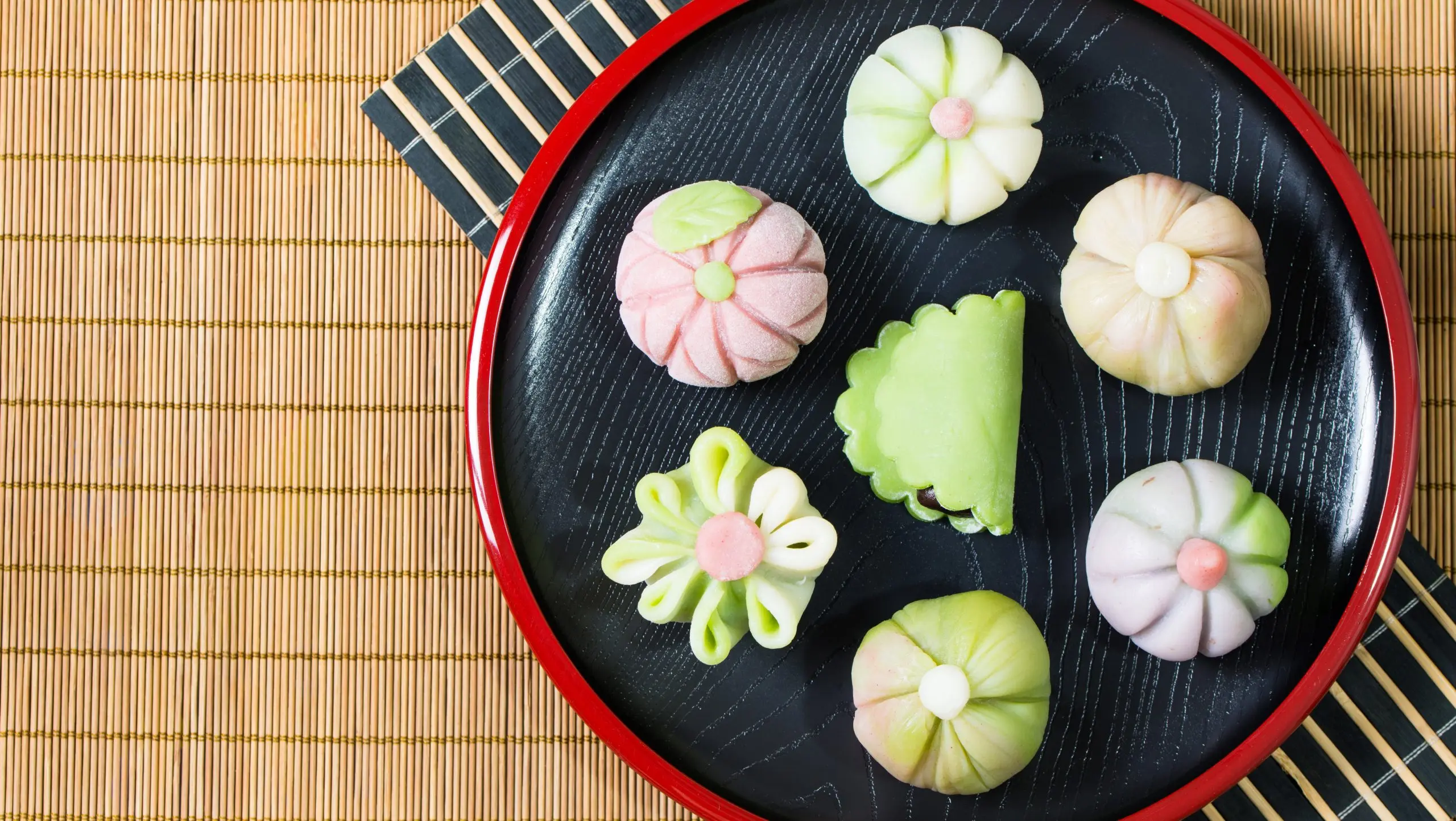 Les wagashi, ces petites pâtisseries japonaises qui fleurissent sur Instagram