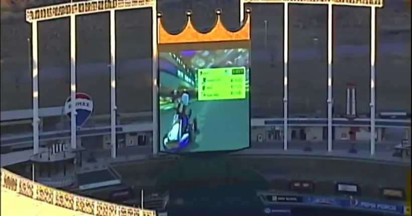 Qui a joué à Mario Kart sur l’écran géant d’un stade ?