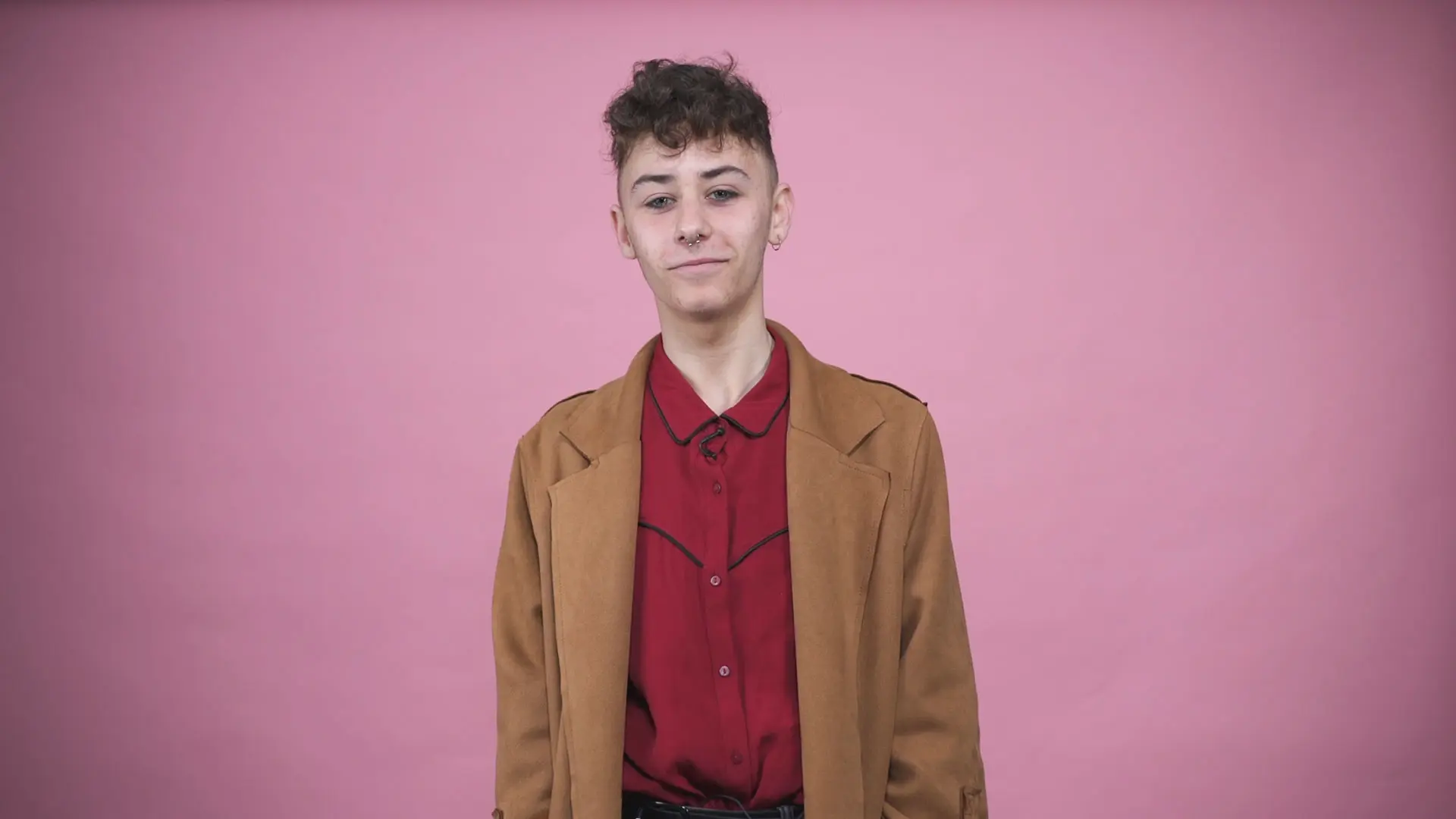Vidéo : au cœur d’une polémique pour s’être maquillé au lycée, Alexis témoigne