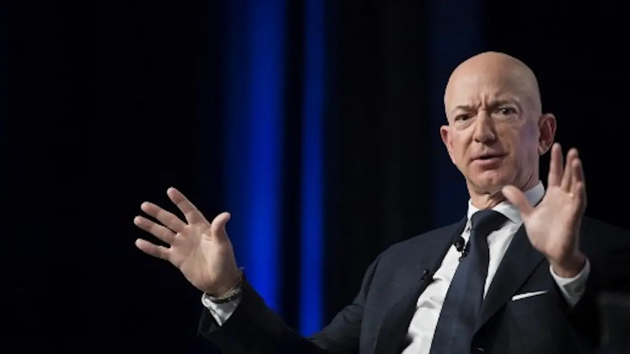 Jeff Bezos publie la lettre de chantage aux photos intimes d’un tabloïd
