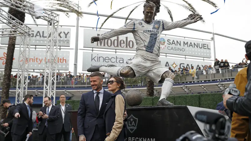 David Beckham est devenu le premier joueur de foot à obtenir sa statue aux États-Unis