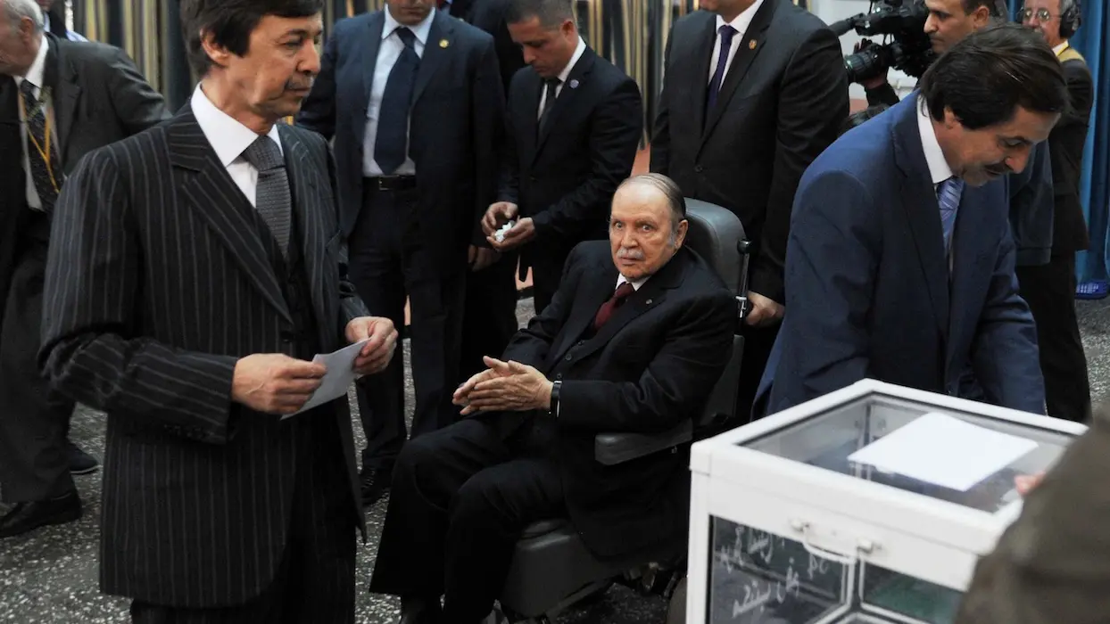 Algérie : Abdelaziz Bouteflika renonce à briguer un cinquième mandat