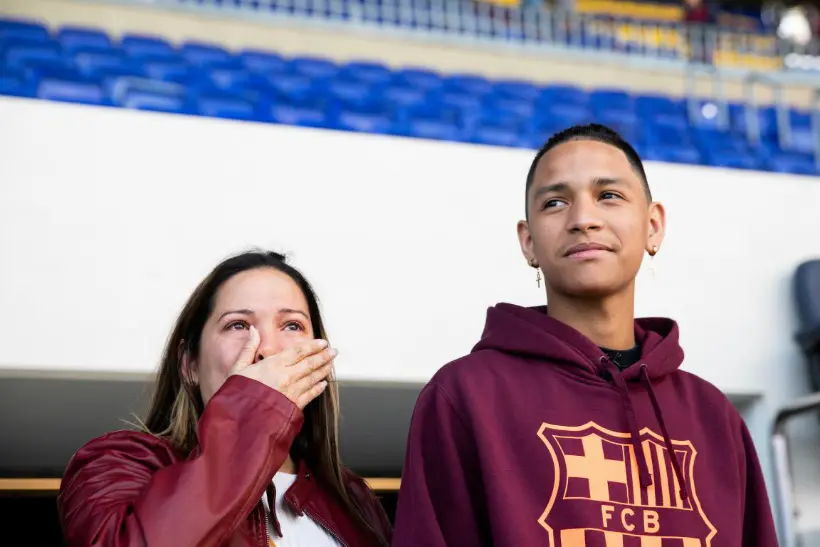 Quand le Barça invite un jeune homme de 16 ans, héros d’une fusillade aux États-Unis
