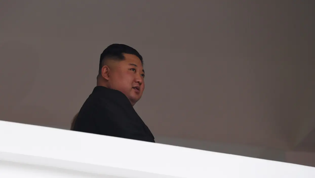 Assassinat à l’arme chimique du demi-frère de Kim Jong-un : une accusée libérée