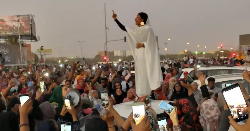 Cette image est devenue l’emblème de la révolte contre le pouvoir au Soudan
