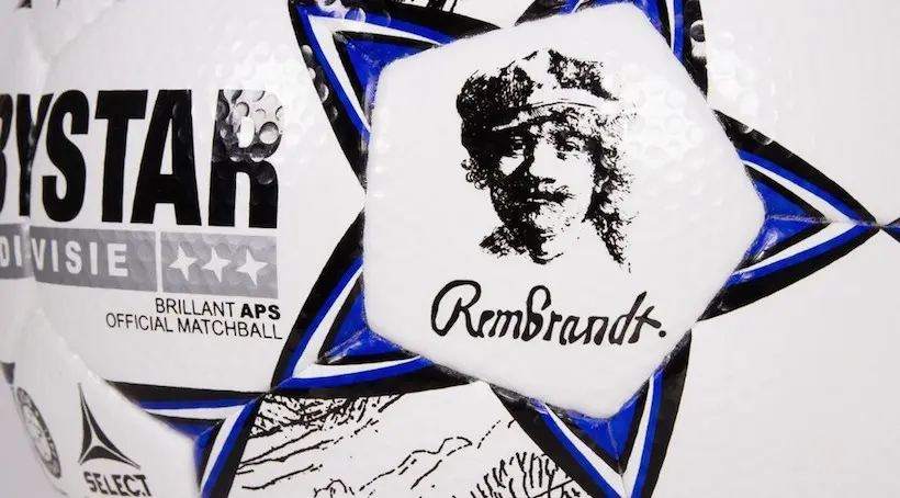 Aux Pays-Bas, le nouveau ballon officiel du championnat rend hommage à Rembrandt