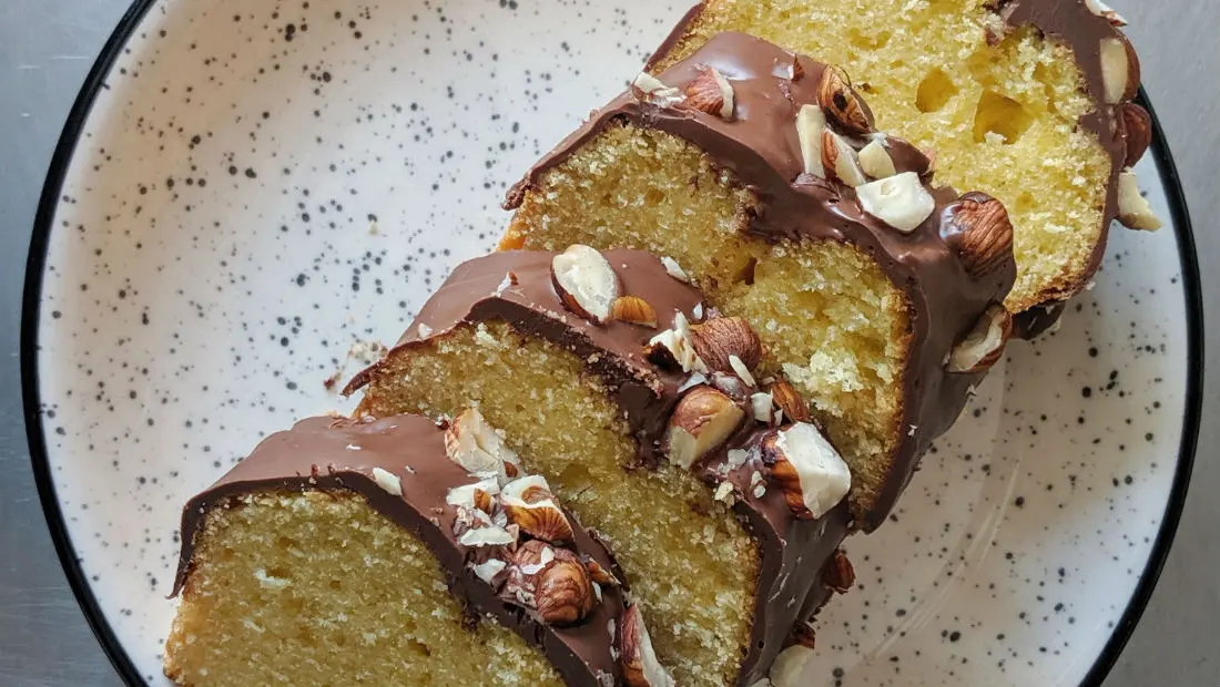 Tuto pique-nique : un cake citron, noisettes et chocolat