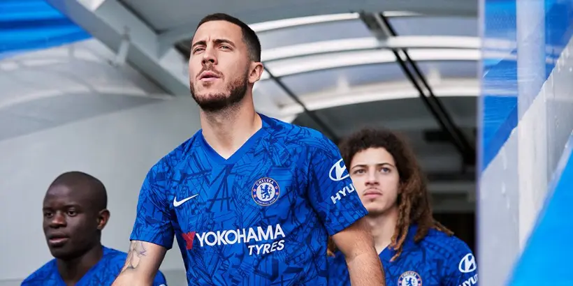 En images : Chelsea met en avant son stade avec son nouveau maillot