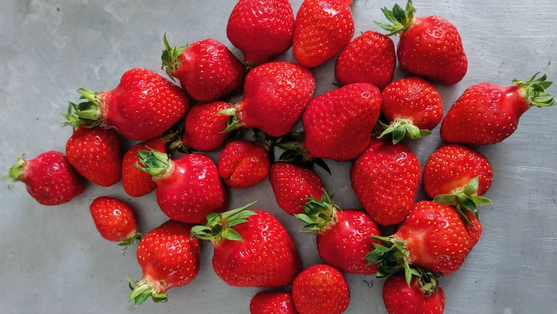 Tuto : 3 ingrédients pour sauver des fraises pas oufs