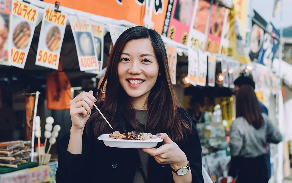 La ville japonaise qui demandait aux touristes d’arrêter de manger en marchant