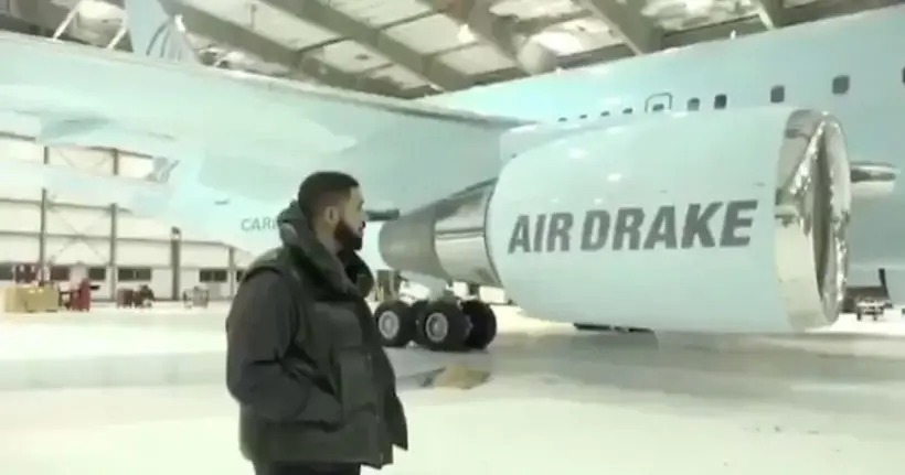 God’s Plane : Drake est tellement riche qu’il s’offre un avion… à son nom