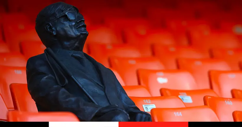 En hommage à un supporter aveugle, le FC Valence érige une statue à son ancienne place