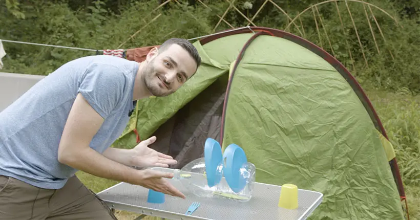 Comment sauver ton camping en récupérant des bouteilles en plastique ?