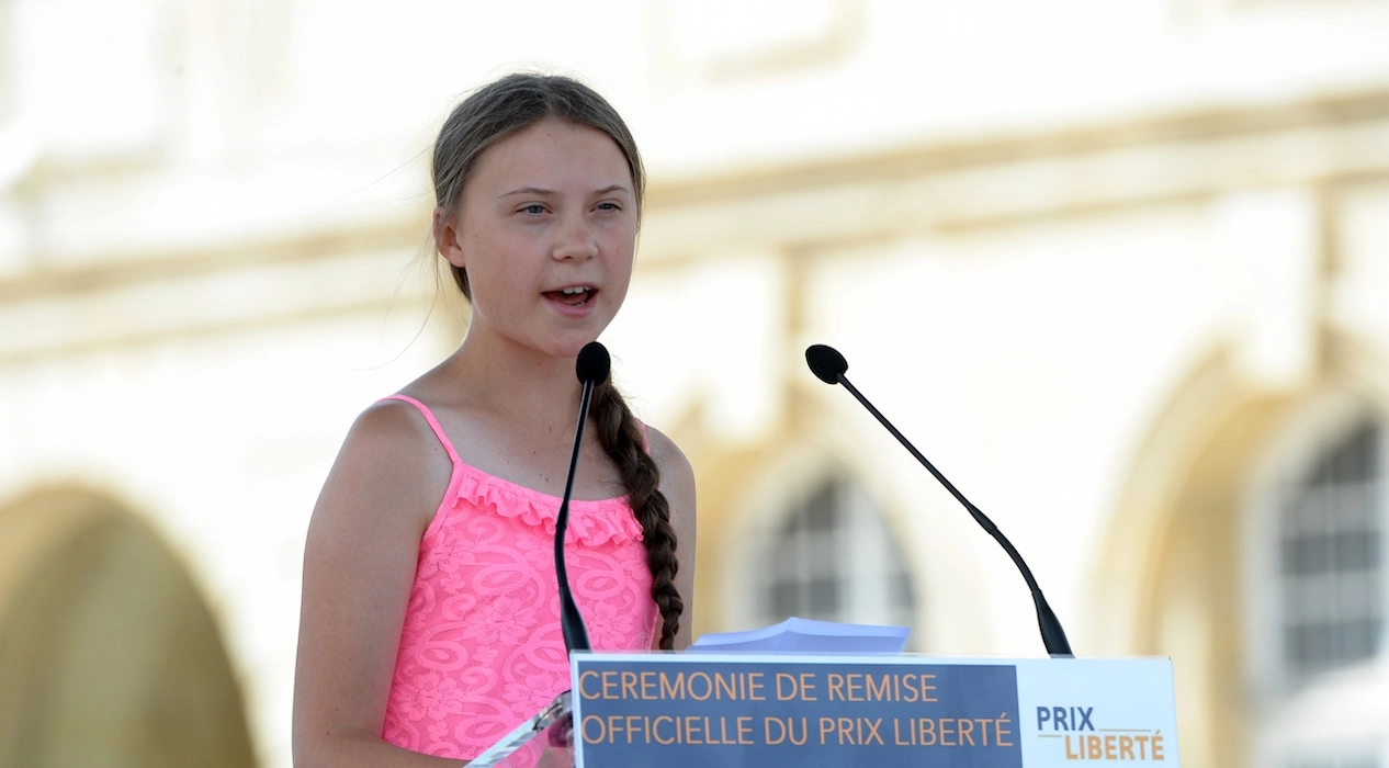 Greta Thunberg attaquée par des députés de droite : la riposte de Twitter