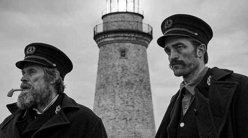 Trailer : The Lighthouse, le film d’épouvante avec Robert Pattinson et Willem Dafoe