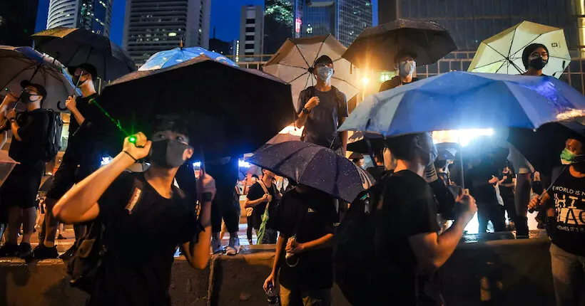 Twitter diffuse des pubs chinoises critiquant les manifestants hongkongais