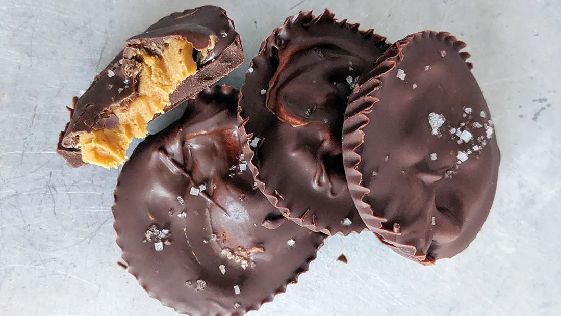 Tuto : comment reproduire les fameux “Reese’s Peanut Butter Cups” chez soi