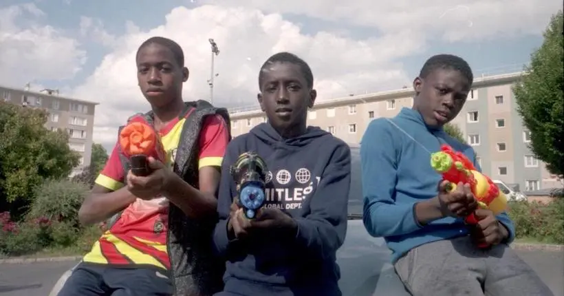 “Un été à la cité”, le docu photo qui met à l’honneur les ados des banlieues