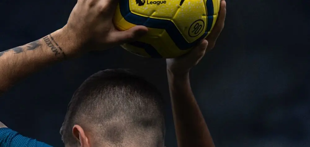 En images : retour 15 ans en arrière avec le nouveau ballon de Premier League