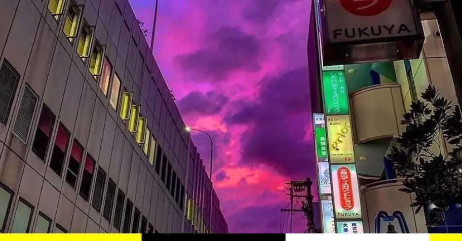 En images : la splendeur des teintes roses du ciel japonais annonçait le typhon Hagibis