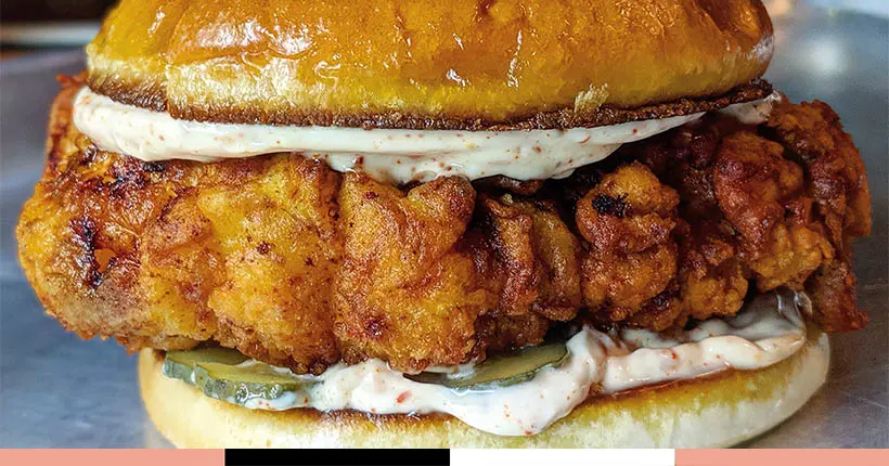 Tuto : on a reproduit le sandwich au poulet frit qui enflamme l’Amérique