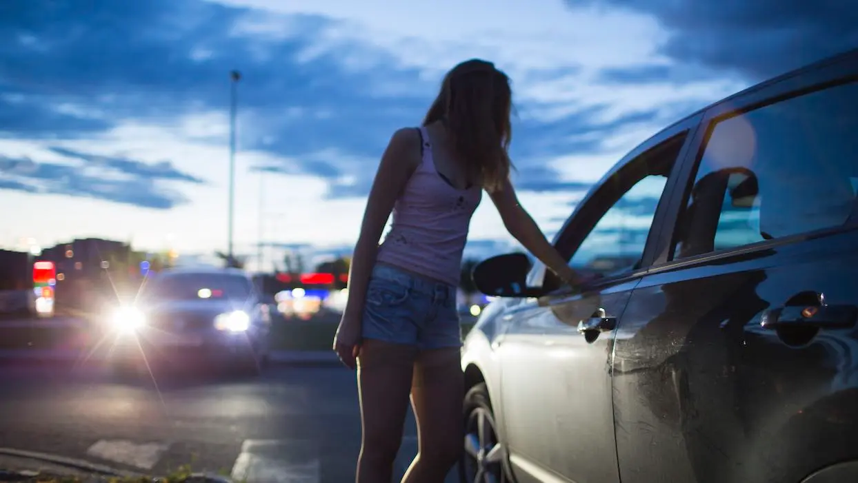 “Effet Zahia”, réseaux sociaux… pourquoi la prostitution des mineurs augmente en France