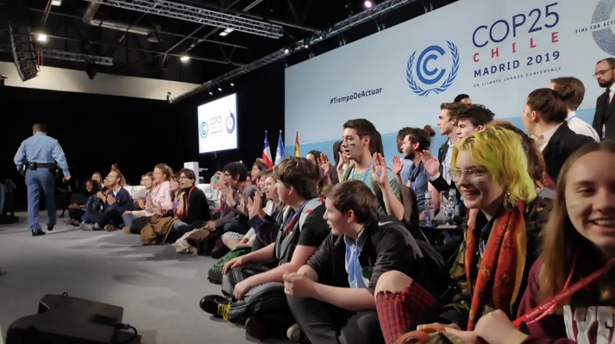 COP 25 : de jeunes militants expulsés après avoir réclamé plus d’actions pour le climat